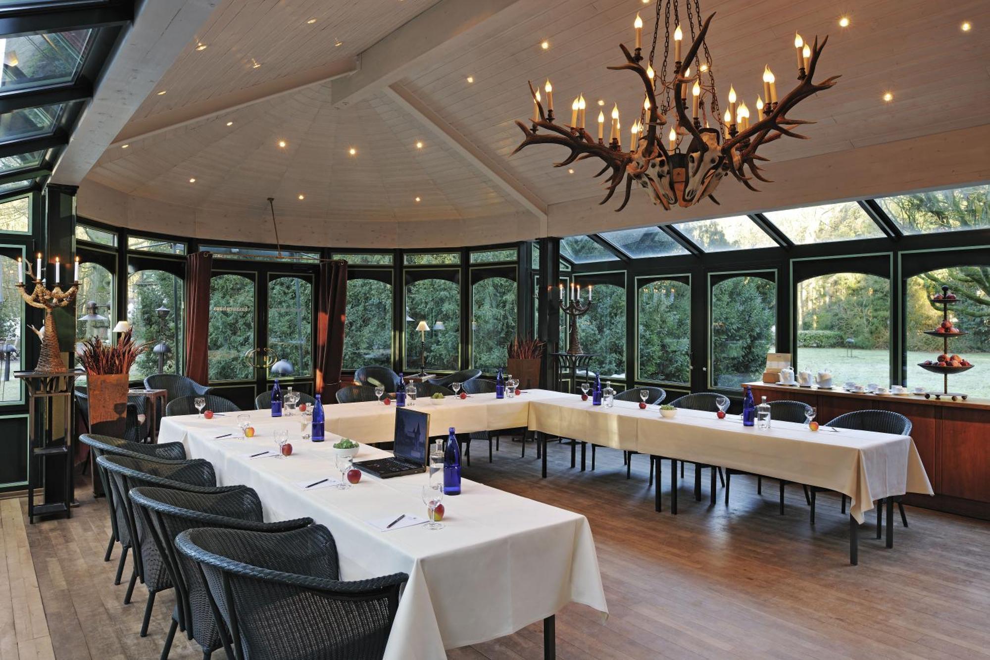 Romantik Hotel Jagdhaus Waldfrieden Bilsen Екстериор снимка