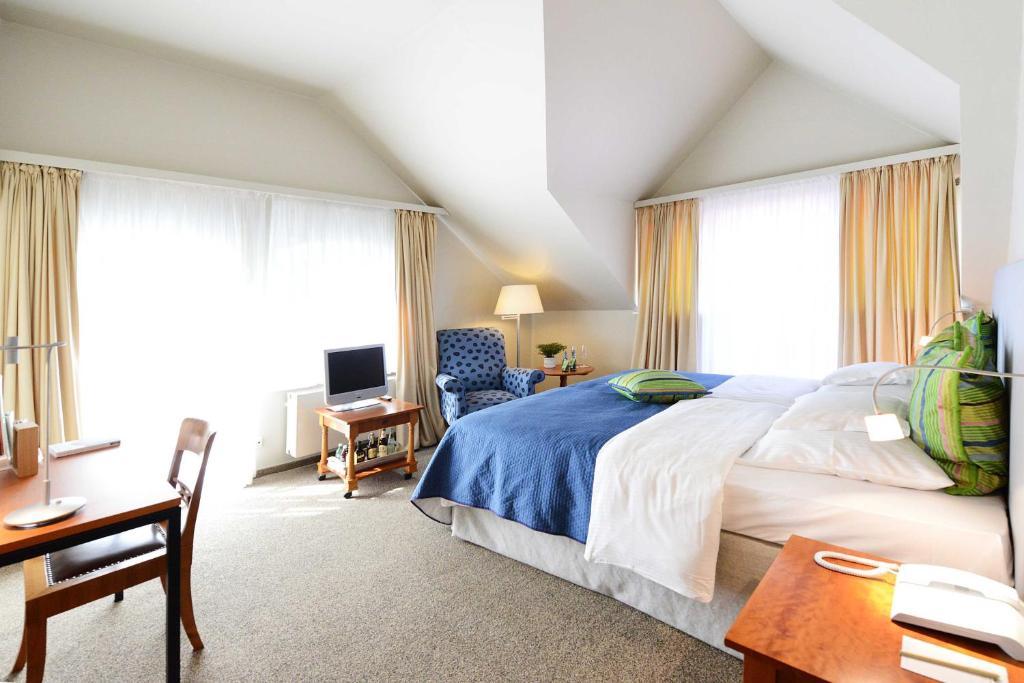 Romantik Hotel Jagdhaus Waldfrieden Bilsen Стая снимка