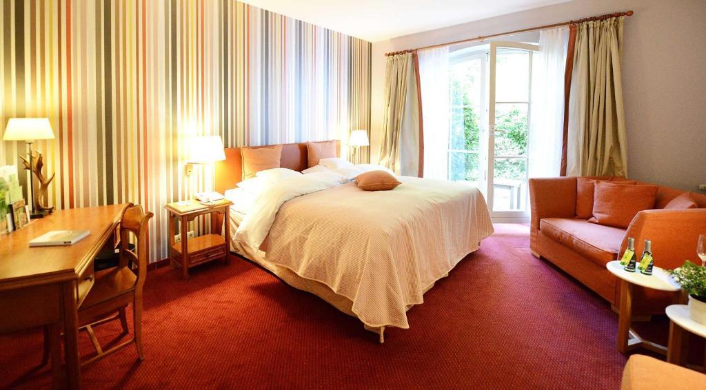 Romantik Hotel Jagdhaus Waldfrieden Bilsen Стая снимка