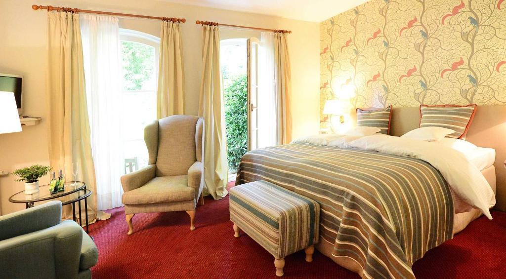 Romantik Hotel Jagdhaus Waldfrieden Bilsen Стая снимка