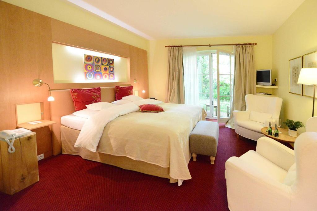 Romantik Hotel Jagdhaus Waldfrieden Bilsen Стая снимка